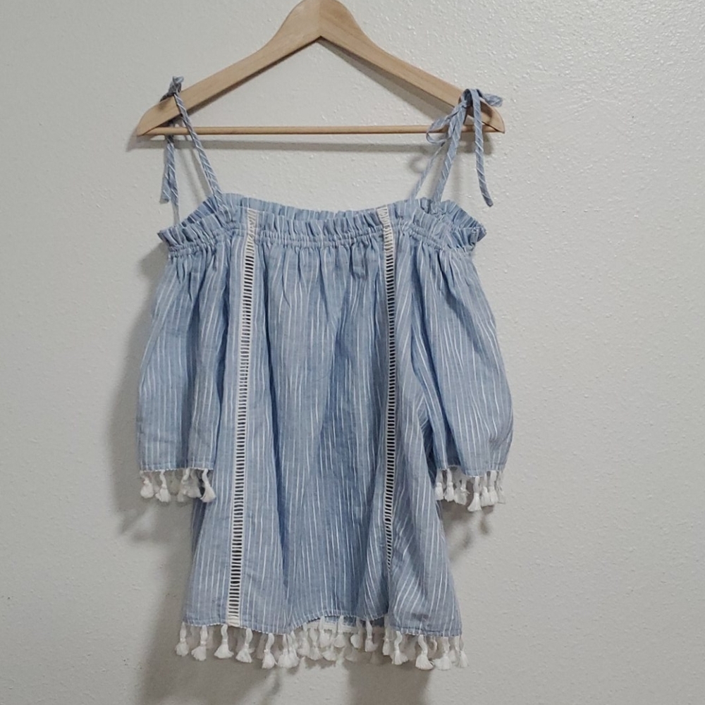 Off the shoulder INA linen top tie straps